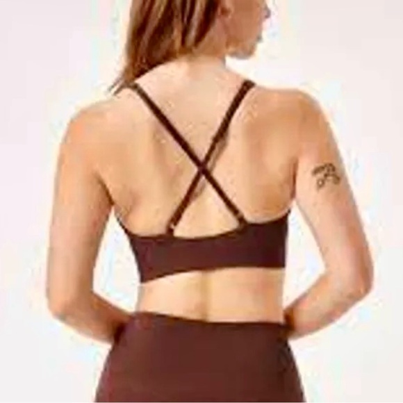 Girlfriend Collective NWT Topanga Halter Bra Sz 6XL Criss Cross Strap in Cafe - Picture 2 of 11